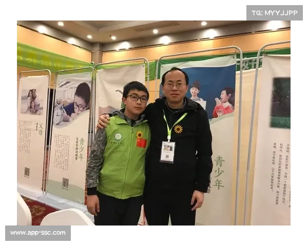 青少年赛U10组车奕杉夺冠，父母场边记录成长瞬间